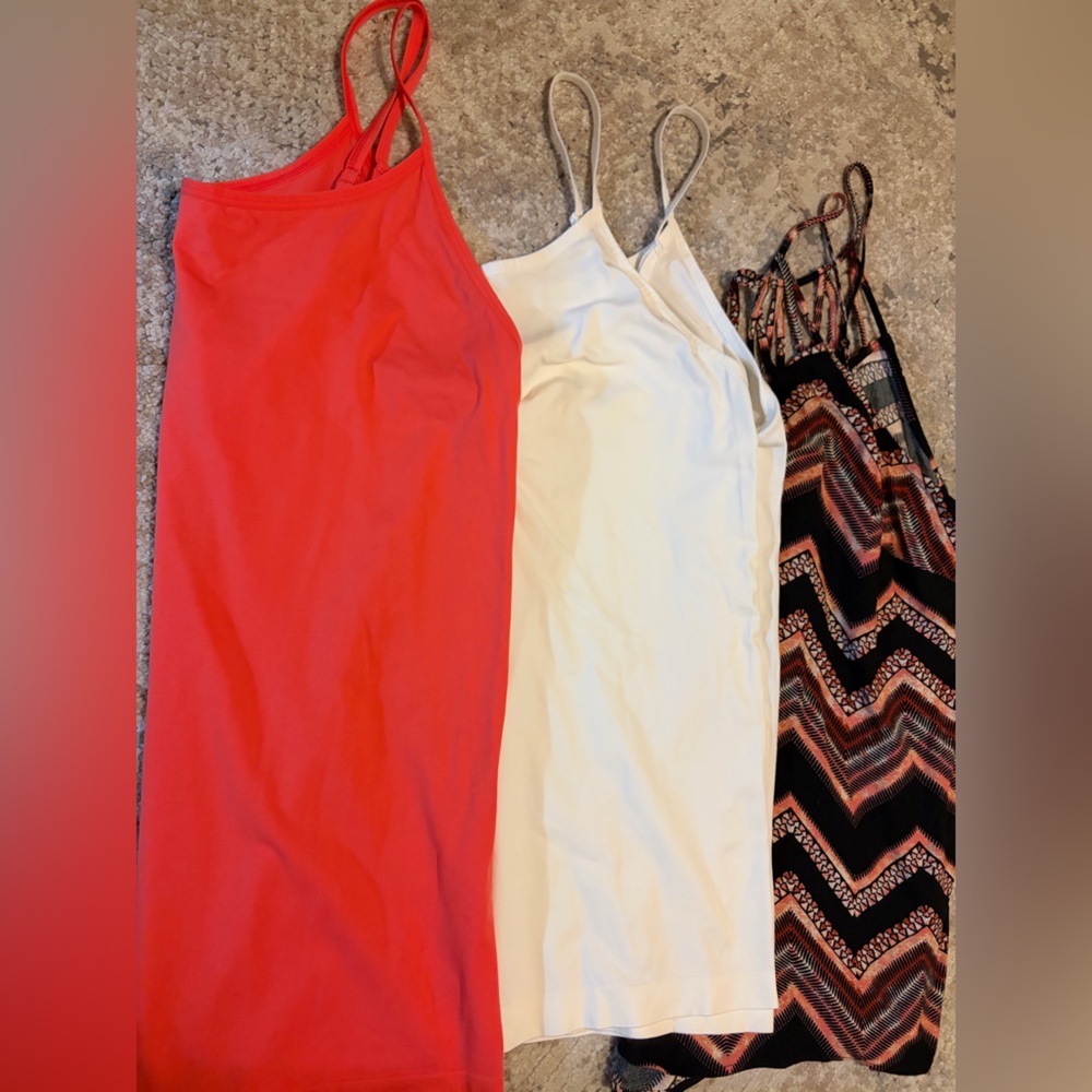 NEW Bundle of Spaghetti Straps Apt 9 3X and Maurices 1